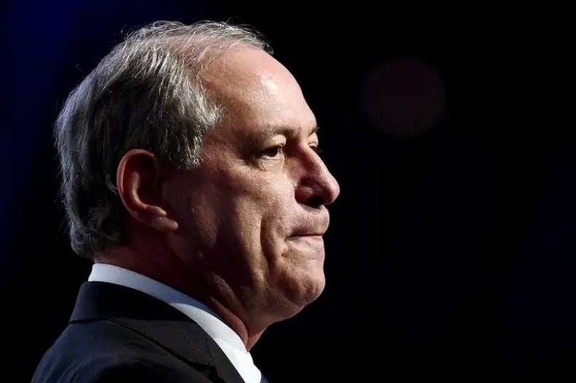 "Temos um instrumento definitivo nas mãos, que é a votação em segundo turno, para reverter a decisão e voltarmos ao rumo certo”, disse Ciro.