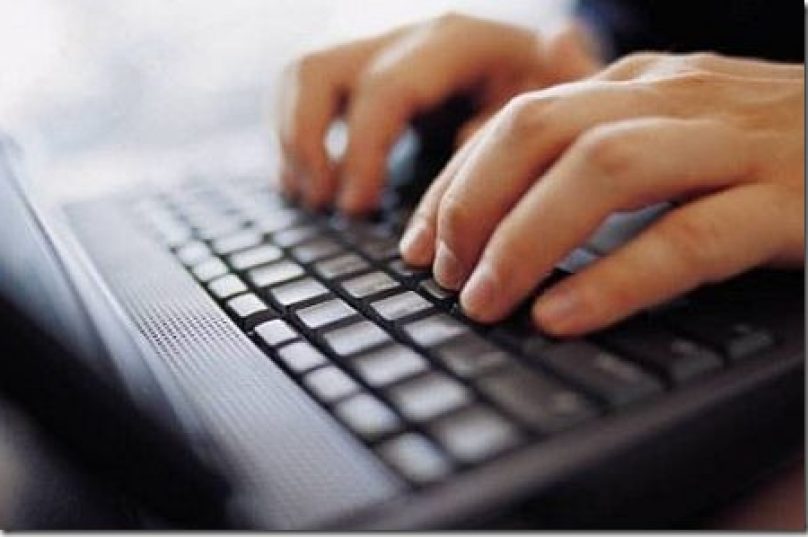 como_colocar_as_maos_no_teclado_thumb