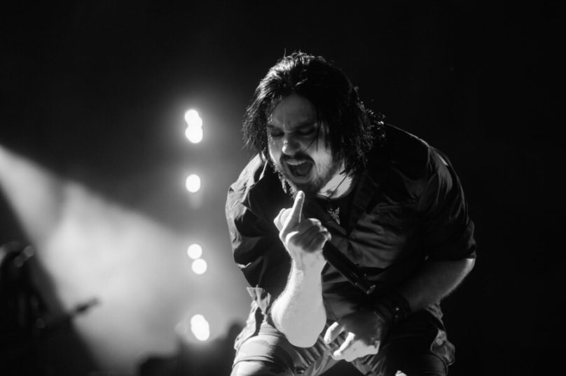 Guilherme de Sá lança novo trabalho e faz show em São Paulo