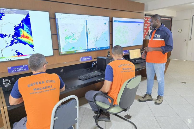 Frente fria e sistema de baixa pressão aumentam risco de chuva e ventos fortes em Macaé, segundo a Defesa Civil / divulgação