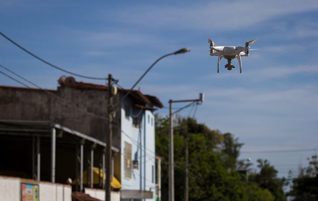 Secretaria de Saúde e CCZ usam de drone para identificação de possíveis focos de mosquito na Imbetiba. Macaé/RJ. Data: 23/01/2018. Foto: Rui Porto FIlho