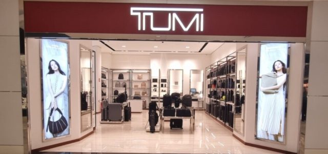 TUMI Travel inaugura duas novas lojas no brasil