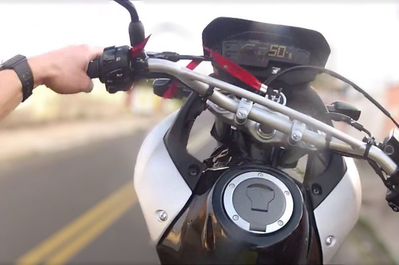 Pedestres e ciclistas reclamam da falta de fiscalização sobre os motociclistas.
Imagem: Reprodução de internet.
