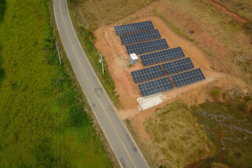 Energia solar movimenta R$ 200bi e segue em expansão em 2025