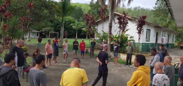 Centro integrativo melhora reabilitação de usuário de drogas