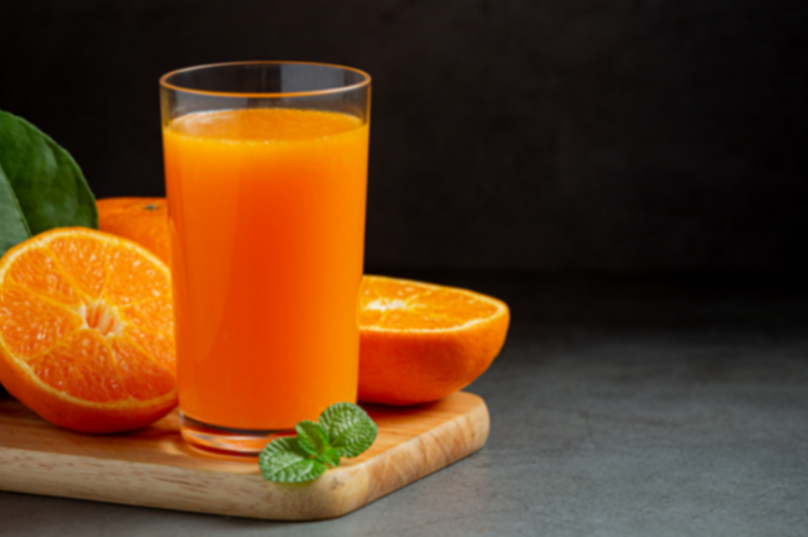 Suco 100%, néctar ou refresco: qual é melhor no verão