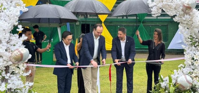 Academia de Beisebol Yakult/CBBS celebra parceria com a MLB para treinar atletas