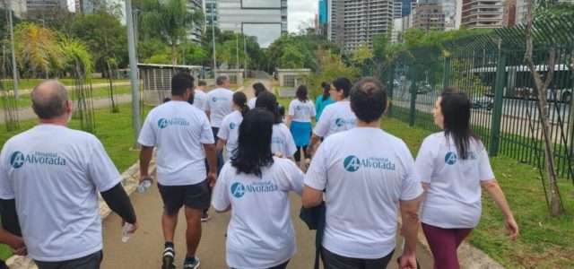 Hospital de SP promove caminhada pelo combate ao câncer