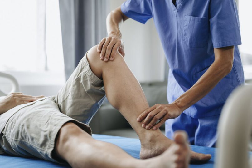 MPRJ investiga fraude e superfaturamento em contrato de fisioterapia em Búzios; seis mandados foram cumpridos na Operação “Em Nome do Pai” / foto ilustração