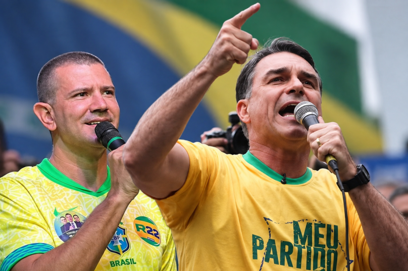 Flávio Bolsonaro e Douglas Ruas fazem ato neste sábado em Cabo Frio em meio à intensificação da campanha na Região dos Lagos I Foto: Divulgação