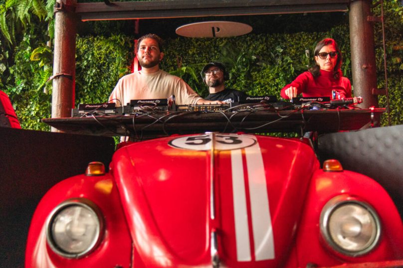 Privilège Búzios recebe neste sábado (18) a festa FUSCA – Clássicos da Pista, com line-up especial e energia eletrônica / foto Beathriz Souza - MidVersa