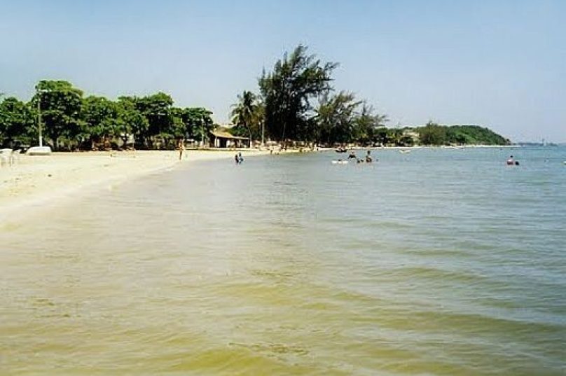 g_praia-linda-em-sao-pedro-da-aldeia-rj-fotocmarino