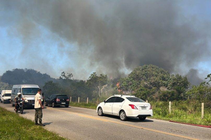 Estrada de Búzios está com trânsito funcionando em pare e siga/Foto Jornal Prensa de Babel