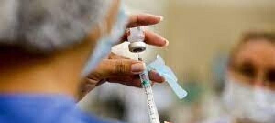 Para receber a vacina é necessário ter tomado a quarta dose há pelo menos quatro meses. / Jornal Prensa de Babel
