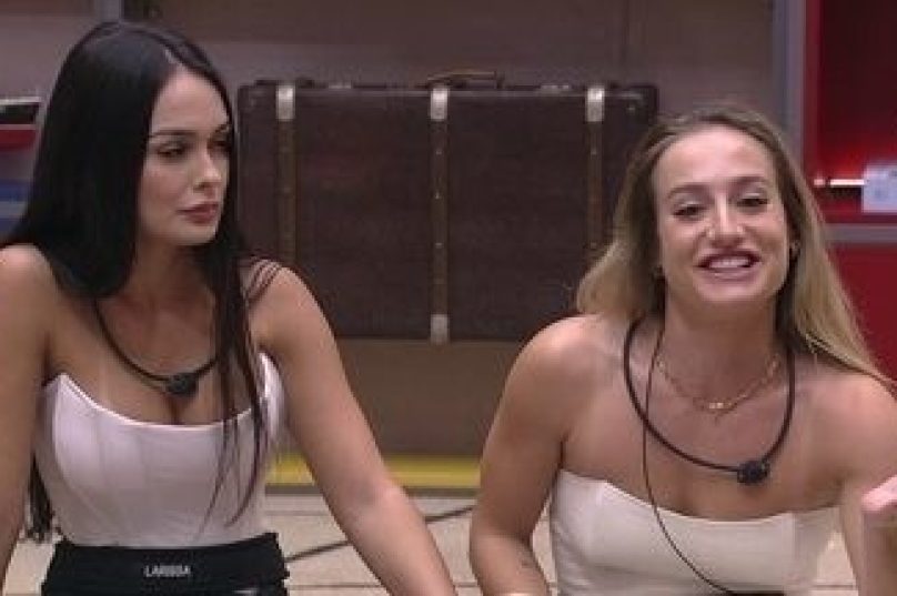 larissa e bruna