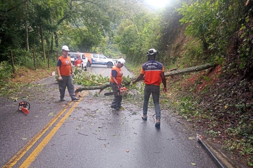 Mega bombas evitam alagamentos em Macaé após 127 mm de chuva; cidade segue em alerta neste sábado / foto divulgação