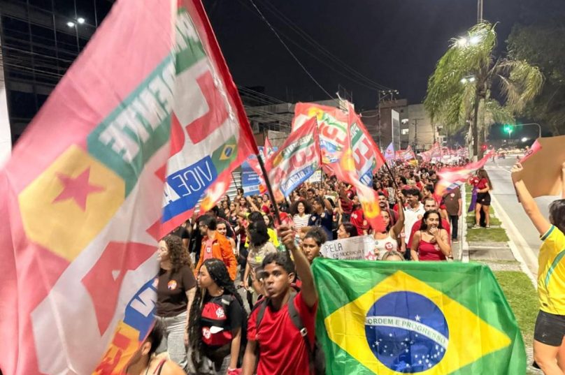 Comparativo dos votos de Lula no primeiro e no segundo turno das eleições de 2026 em Campos, Macaé e Rio das Ostras.
