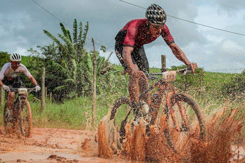 Bike Fest 2026 reúne provas e shows em Rio das Ostras entre 1º e 3 de maio com percursos de 40 e 60 km no evento / foto divulgação