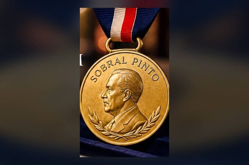 OAB BÚZIOS | Cerimônia entrega Medalha Sobral Pinto a advogados com mais de 50 anos de inscrição na Ordem.
Foto: Divulgação/OAB Búzios