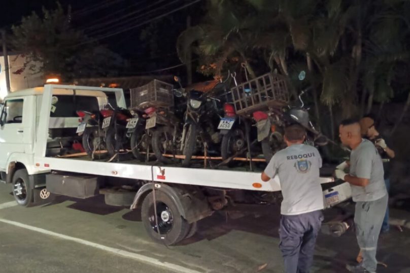 motos barulhentas búzios