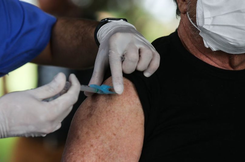 Primeira etapa da campanha da vacinação contra a Influenza será direcionada ao grupo maior de 80 anos. 
Foto: Reprodução/Agência Brasil