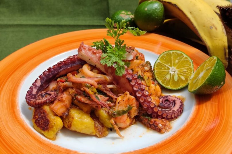 Nhoque de banana da terra das Mulheres Caiçaras Buzianas