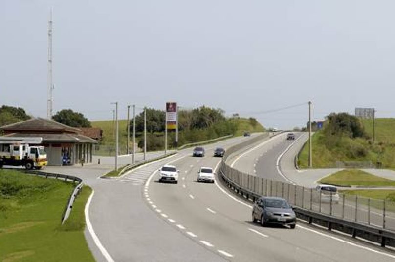 obras vialagos ViaLagos realiza obras de recuperação de pavimento entre 27 e 31 de outubro para reforçar segurança na rodovia / foto divulgação