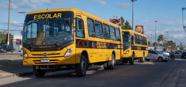 ônibus cabo frio motoristas vaga