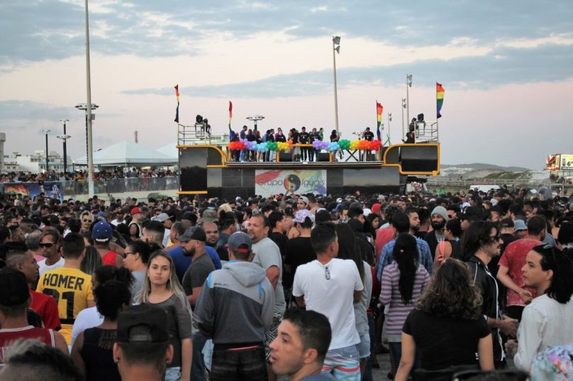 parada-lgbt-cabo-frio-rj-2017
