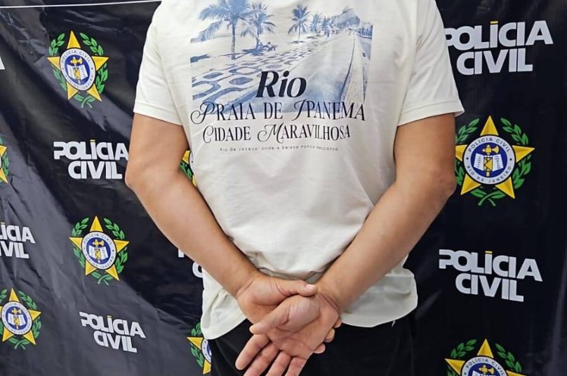 Dois homens são presos por violência doméstica em Búzios após denúncias registradas na 127ª DP nesta terça / foto divulgação PM