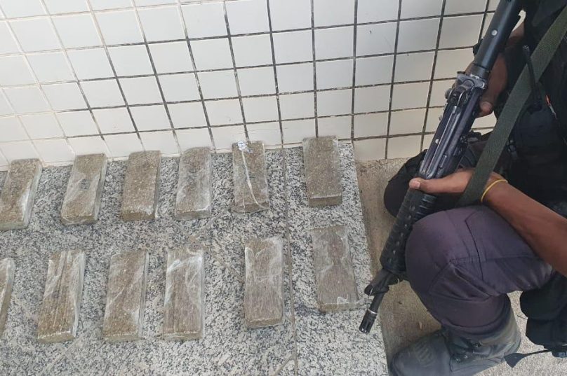 policia cabo frio