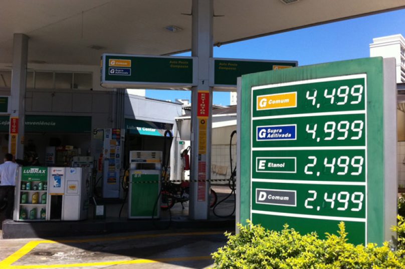 posto gasolina