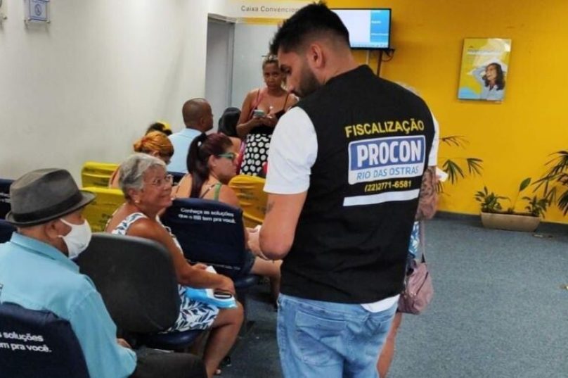 procon-de-rio-das-ostras-autua-agencias-bancarias-img-20240119-wa0018