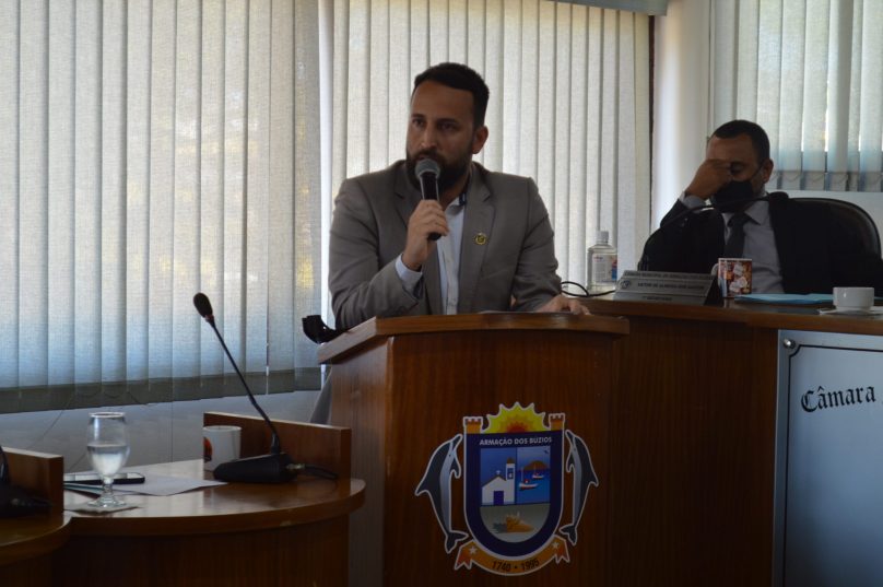 A justificativa é que os profissionais recém-formados não ingressam no mercado de trabalho por falta de experiência. Foto: Câmara de Vereadores