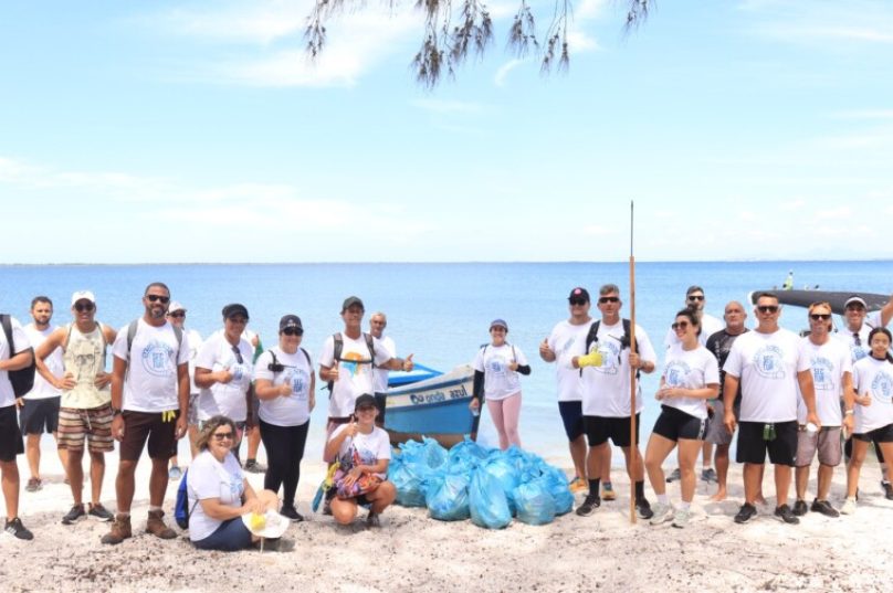 O projeto “Seja Legal: Preservar é Fundamental” promoveu ecoturismo e preservação ambiental na Trilha dos Cardeiros, em São Pedro da Aldeia, com mutirão de limpeza e educação ambiental / foto divulgação