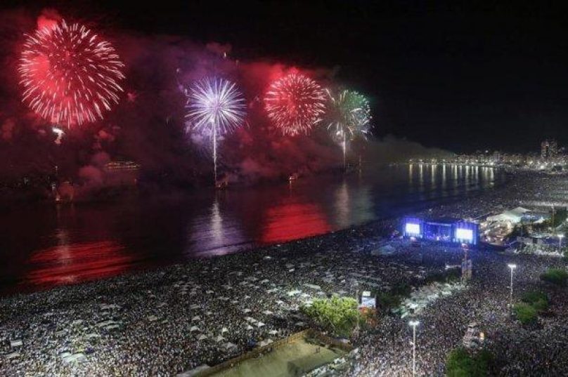 reveillon_de_cabo_frio_2016-1439351461-3-e