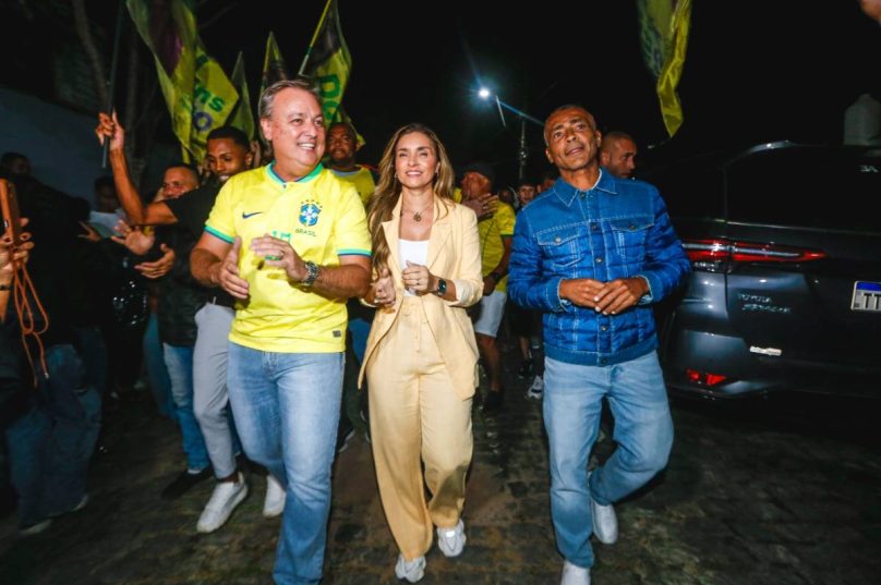 dani martins, alexandre martins e romário