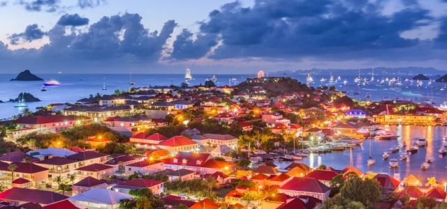 St. Barth e seu modelo de turismo exclusivo e sustentável: inspiração para Búzios repensar seu futuro com foco naSt. Barth e seu modelo de turismo exclusivo e sustentável: inspiração para Búzios repensar seu futuro com foco na preservação e qualidade, não na quantidade preservação e qualidade, não na quantidade