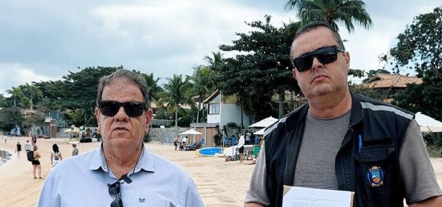 Medida começou a ser aplicada na Praia da Ferradura / divulgação
