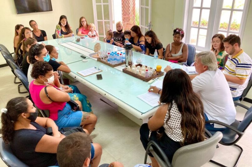 Reunião foi na terça-feira (22), no gabinete do chefe do executivo. Foto divulgação