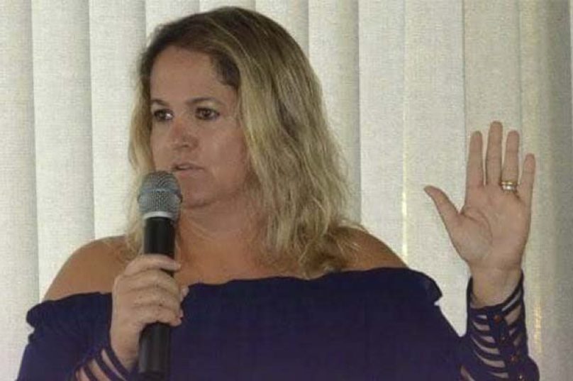 veradora-de-buzios-denuncia-presidente-da-camara