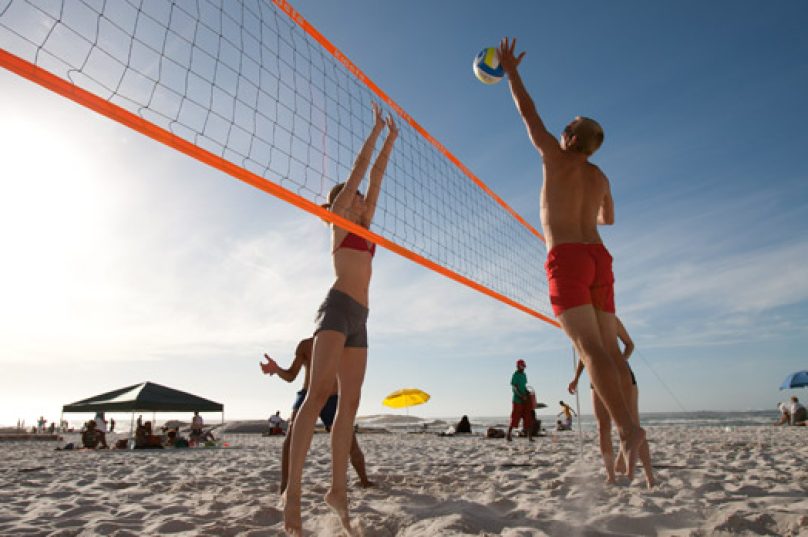 volei praia verão